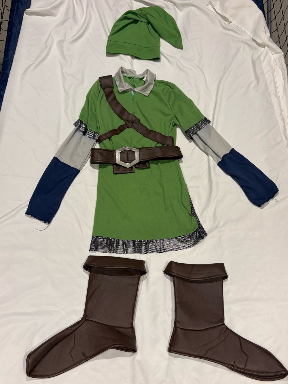 Legend of Zelda Link Deluxe Costume VGUC Kids XL